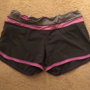 Lululemon size 8 shorts